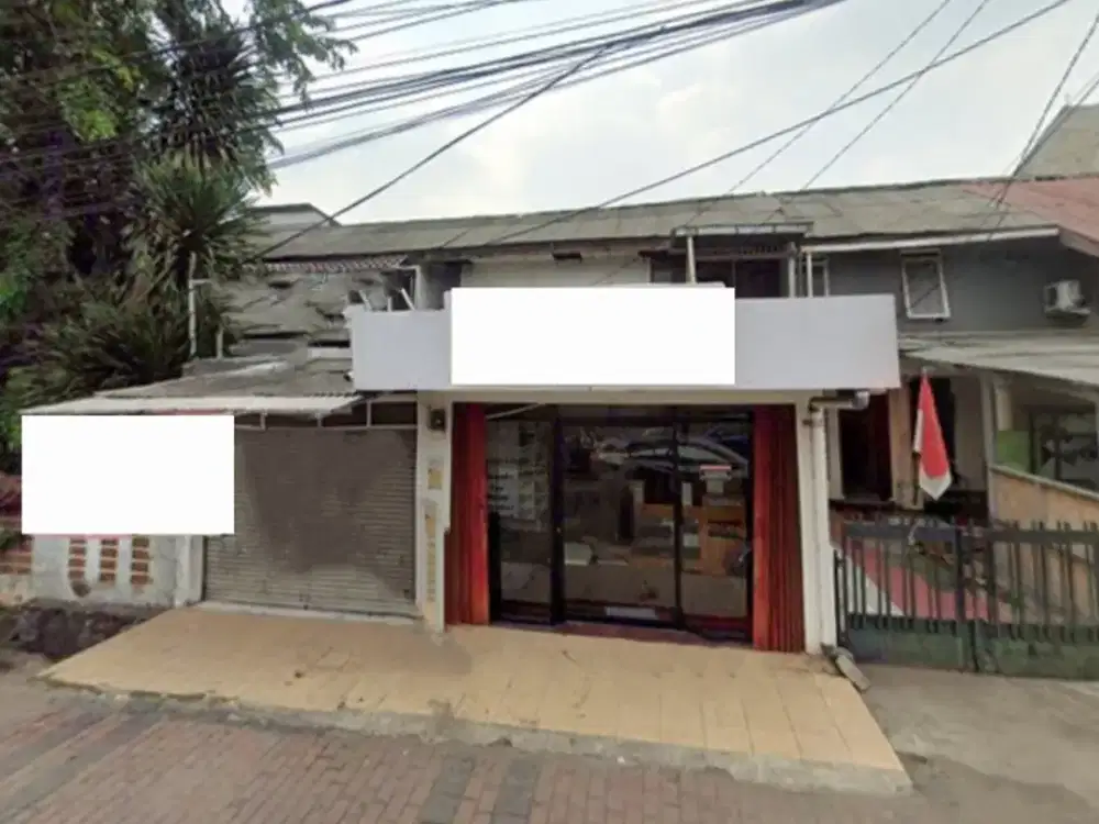 Ruko Pinggir Jalan Dekat Stasiun