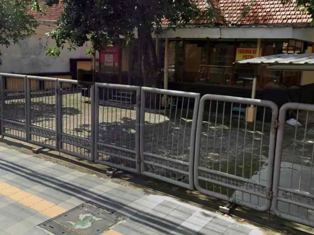 raya ambengan rumah belanda