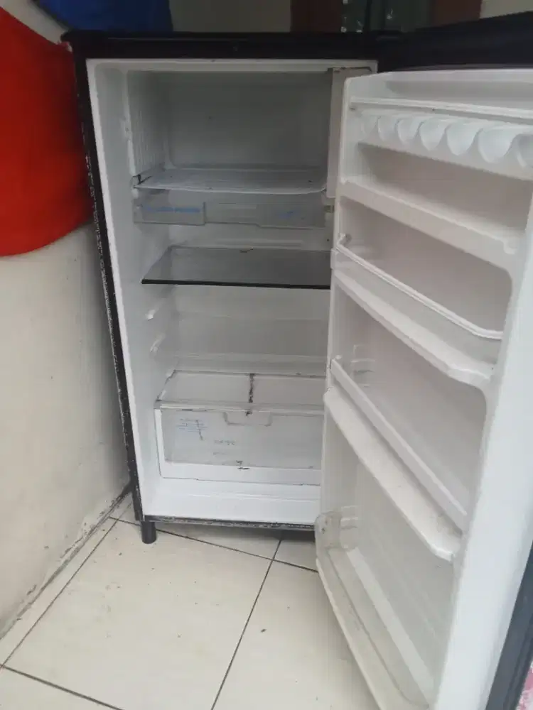 Jual kulkas Sanyo ori normal