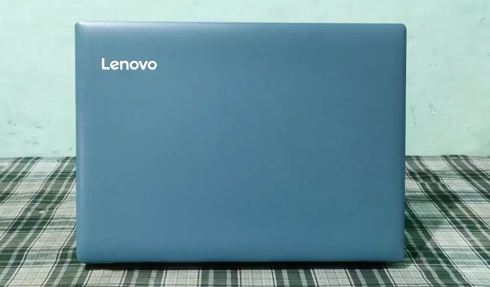 Lenovo Ideapad 320 slim core i3gen6 ram4 ssd128 batre awet siap pakai