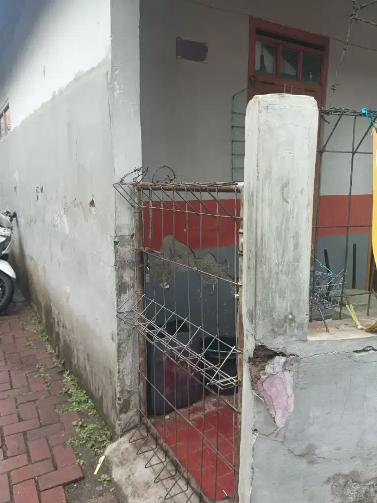 Rumah Kost Dekat TSM