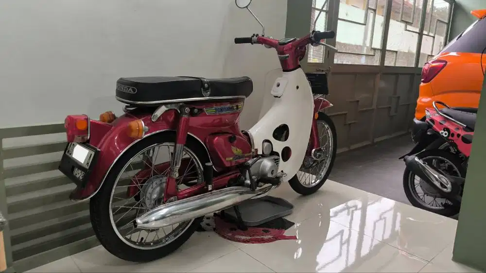 Dijual HONDA C70
