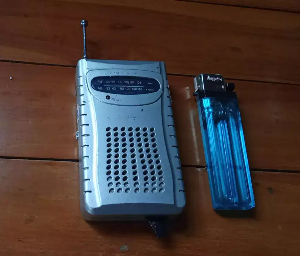 radio sanyo mini