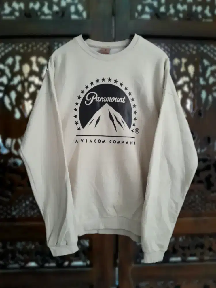 Sweater & Crewneck Film