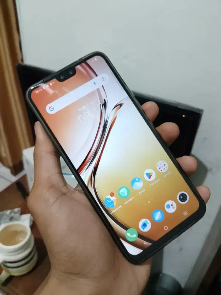 Vivo v23 5g ram 8/128 NFC