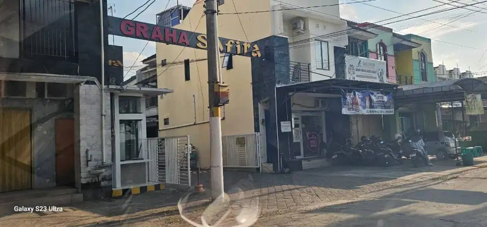 Rumah Di Perumahan Cluster