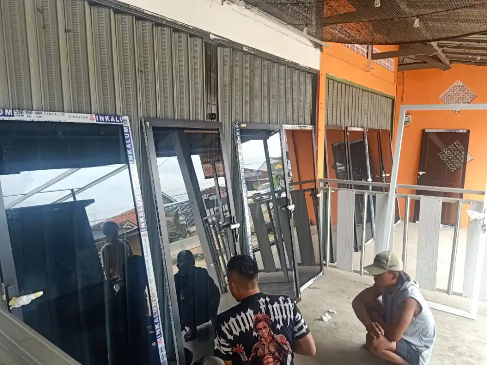 Kusen aluminium bergaransi