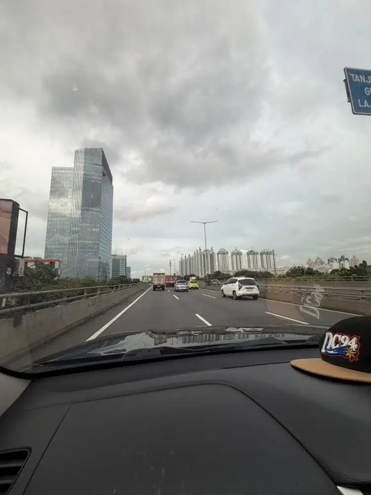 Supir Truk Ayam Broiler