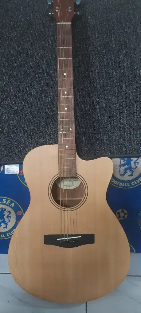Jual guitar yamaha fa400c