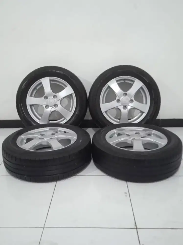 4 VELG + BAN ORI HONDA R14