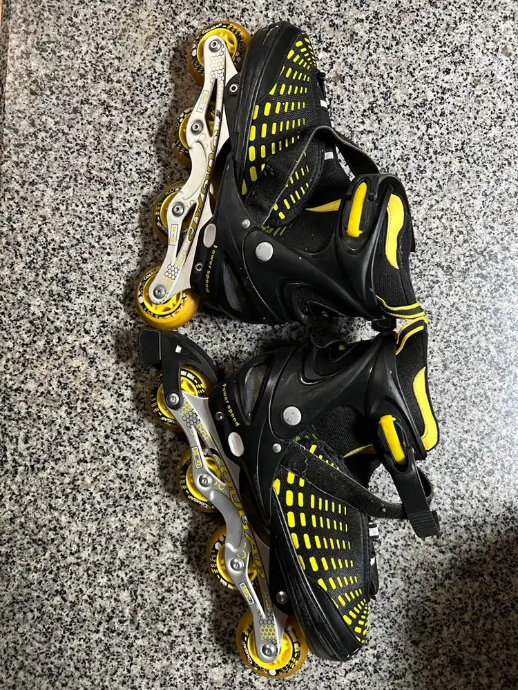 Sepatu roda Cougar 7 (mulus)