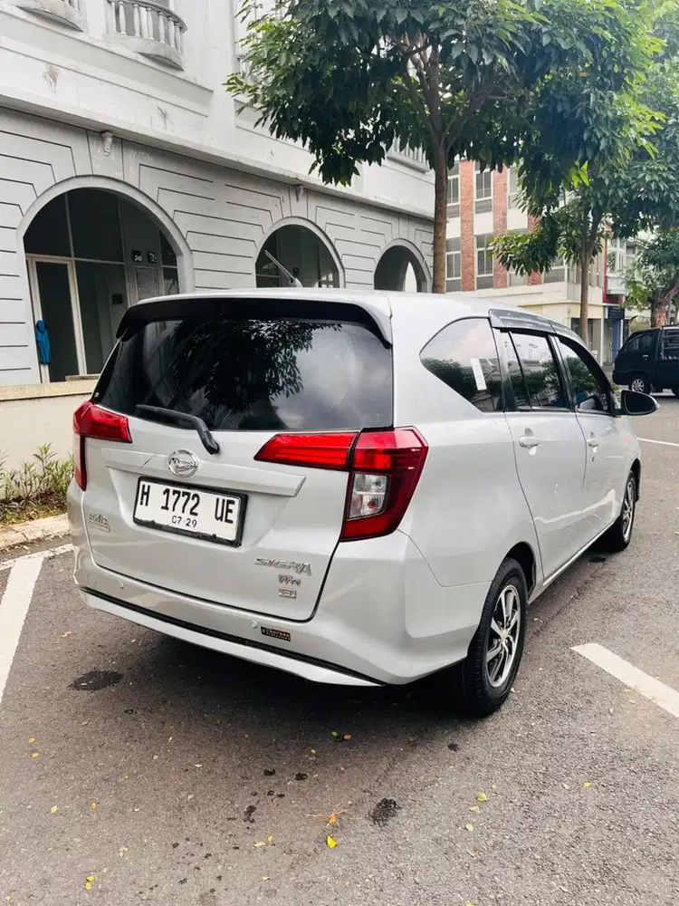 Daihatsu Sigra R 2019