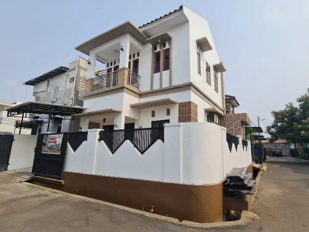 Rumah 2 lantai hook siap huni di Maya Persada Regency Lampiri Jakarta Timur