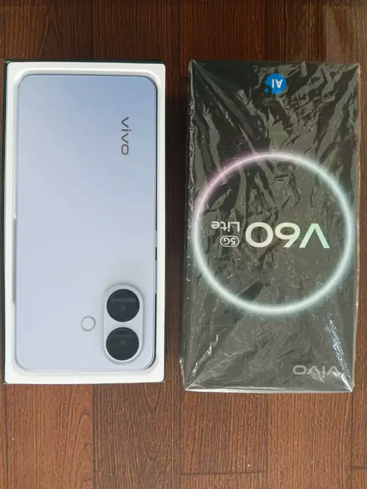V60 lite 5G 8/256GB