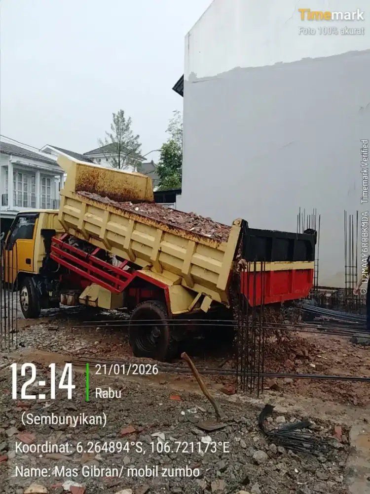 Jasa buang puing dan buang sampah