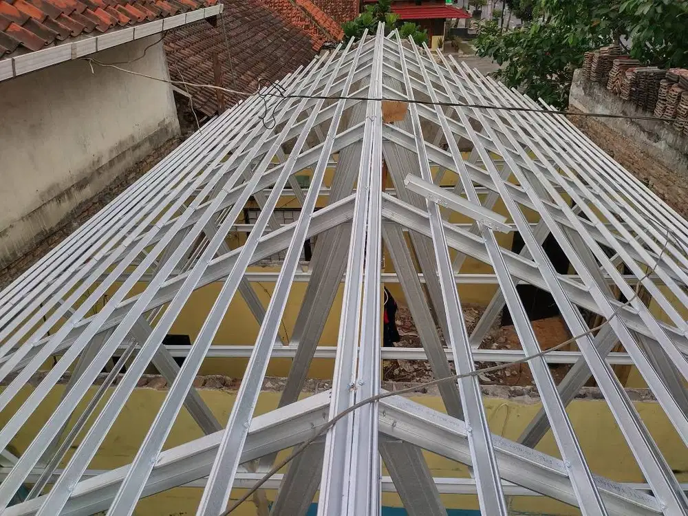 Bongkar Renovasi Atap Rumah Yg Sudah Lapuk Dgn Baja Ringan BIMA TRUSS