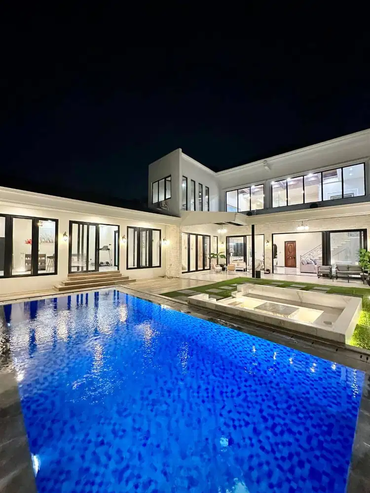 Dijual Rumah Strategis Fully Furnished di Bintaro Tangsel RN-17693