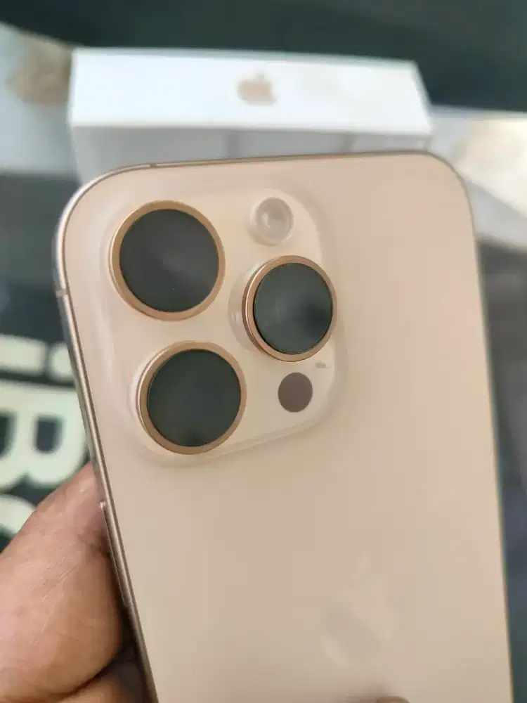 Iphone 16 promax 256 desser titanium