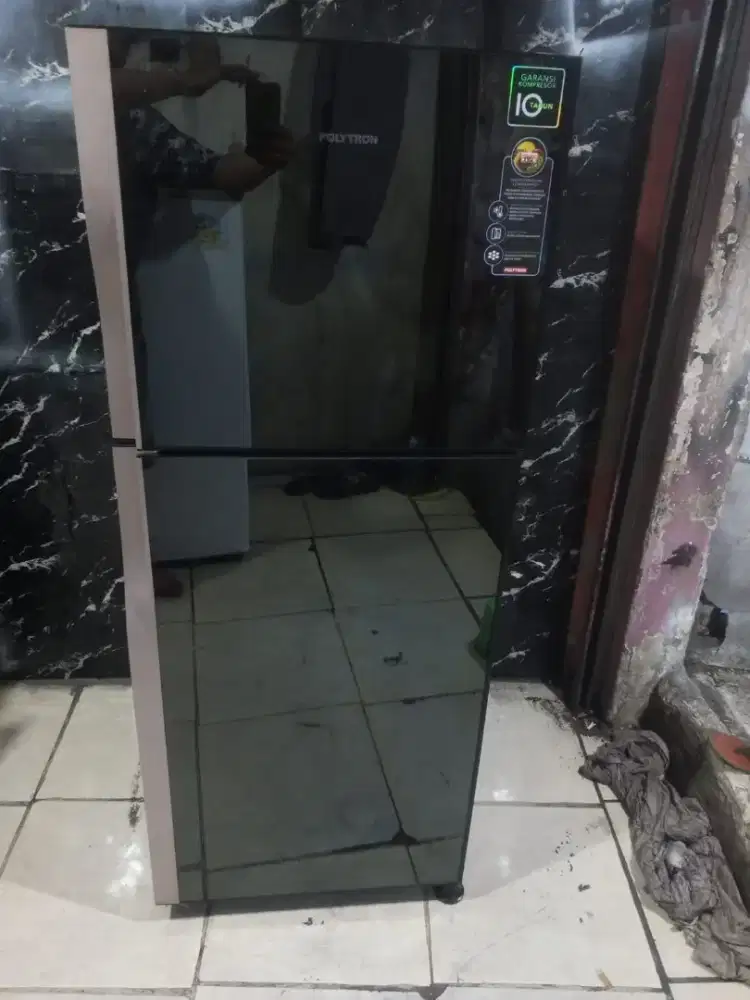 Jual bu kulkas 2 pintu merk POLYTRON BALEZZA ORISINIL