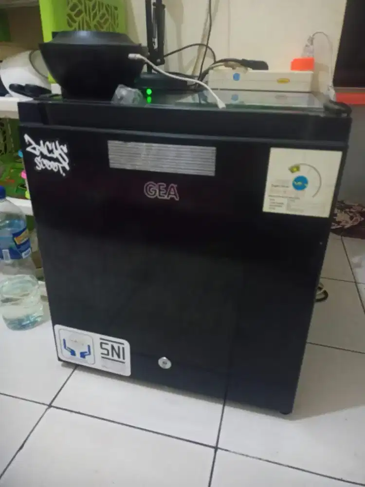 jual aja merek gea msih baru
lokasi jktim
mahar?1.3negoo 
cod drumah