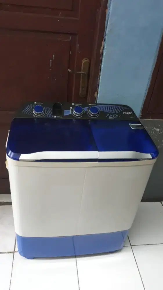 Mesin cuci NORMAL merk AQUA 8 Kg