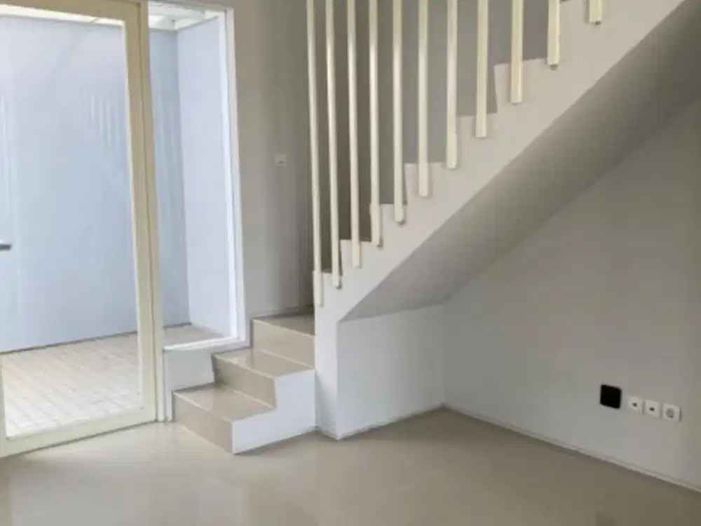 Rumah Grand Pakuwon Tandes blok JG3-18 Hadap Utara Strategis