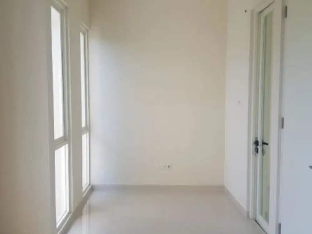 Rumah Grand Island Pakuwon City STRATEGIS, BARU GRESS, MINIMALIS