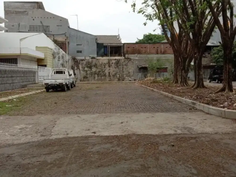 Rumah Di Kertajaya Indah Hadap Timur-Selatan Strategis