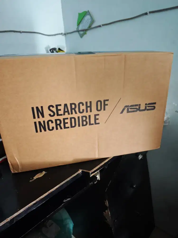 ASUS VIVOBOOK GO 14 E1404FA AMD RYZEN 3 7320U 8GB/512GB SSD Win11