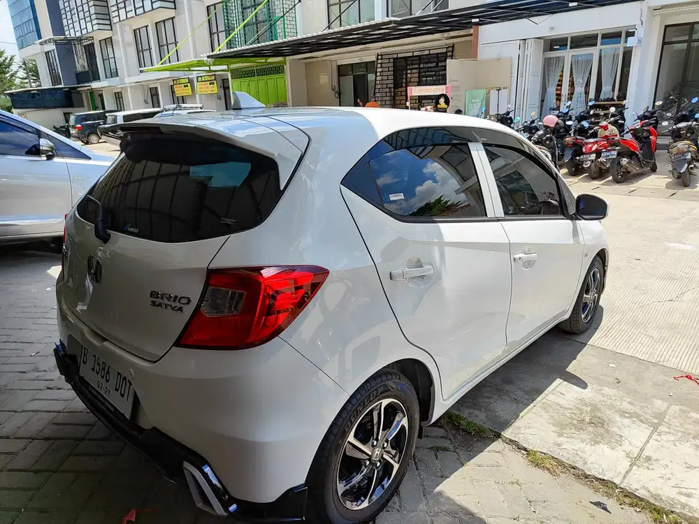 Honda Brio Satya 2024 Bensin
