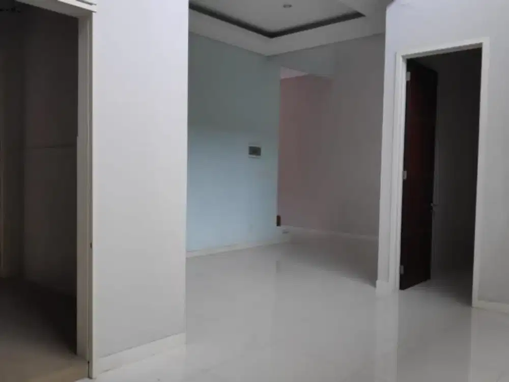 Rumah Graha , Strategis, NEW