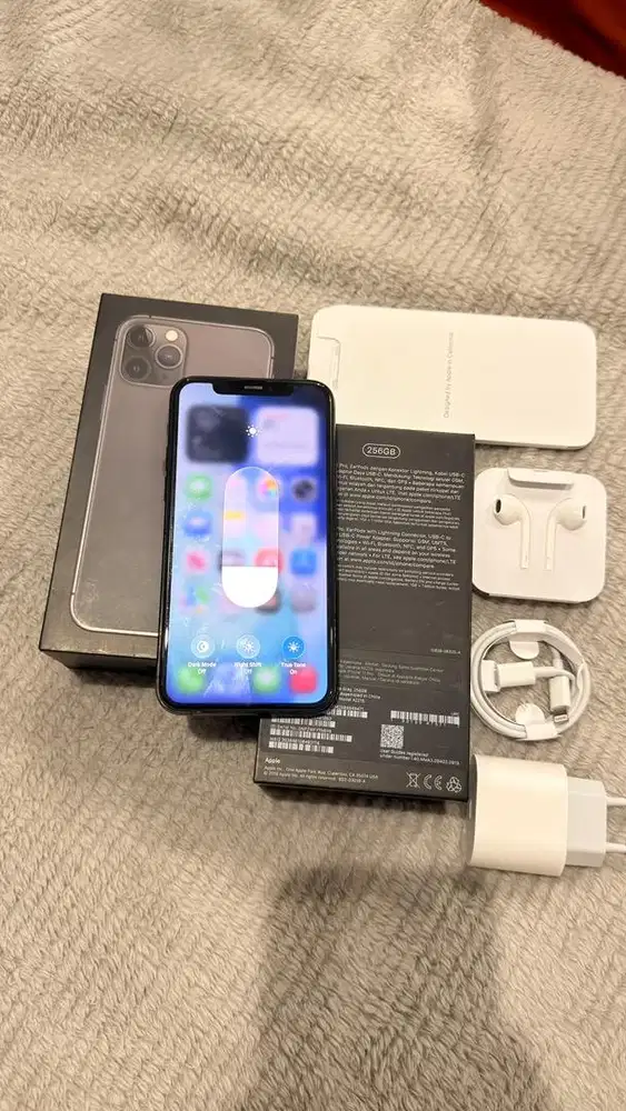Iphone 11 Pro 256GB Grey Resmi Digimap Mulus Lengkap