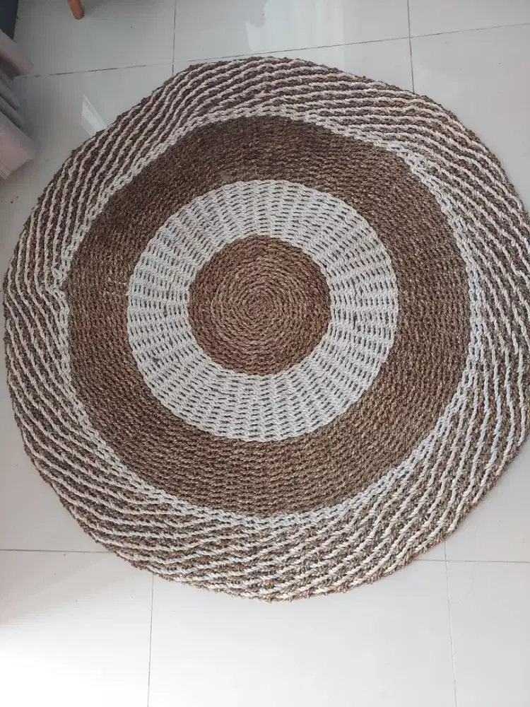Karpet ayaman dari rotan