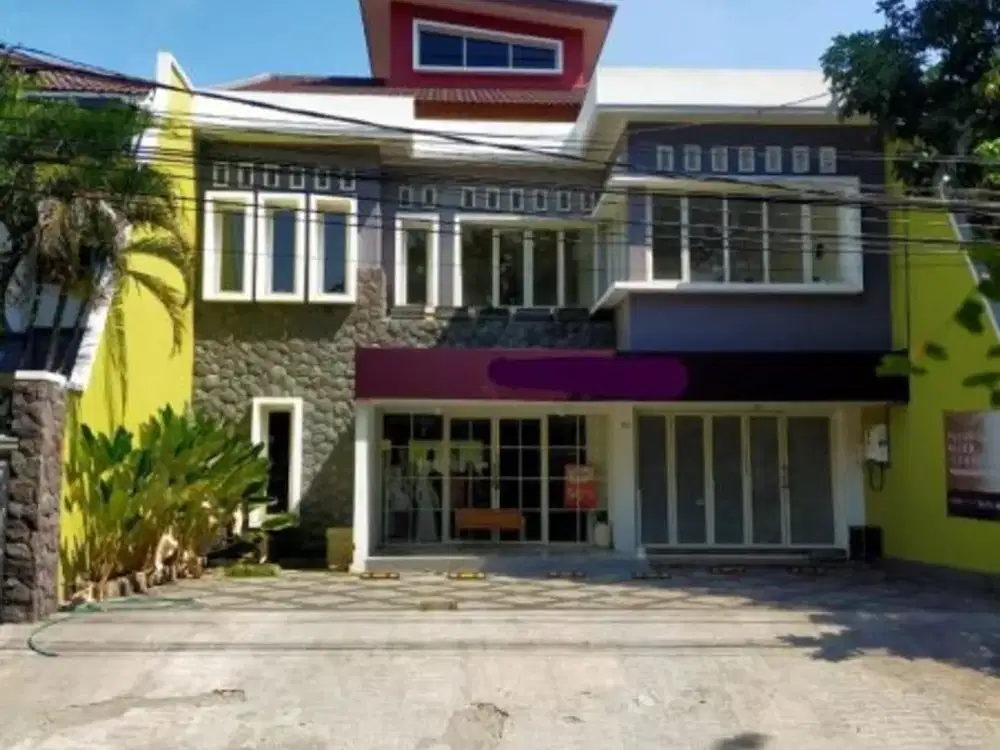 Ruko gayungsari barat , Strategis