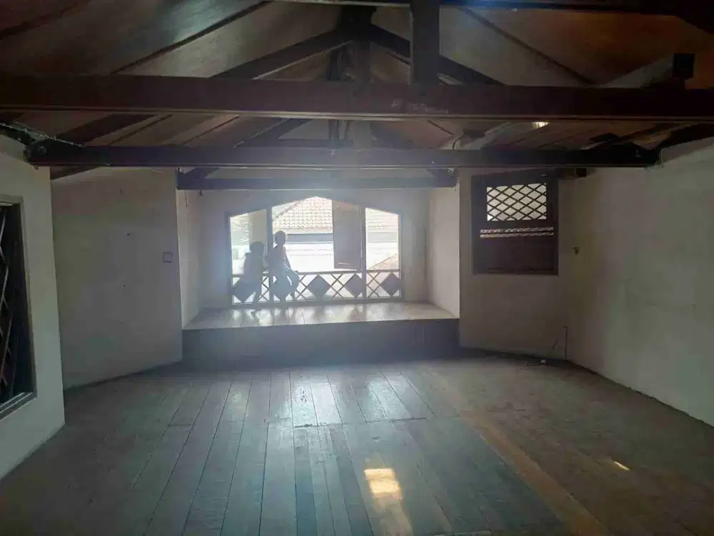 Hitung jual tanah Luas 200m² + Banguna Lokasi Jl Gunung Batukaru Denpasar