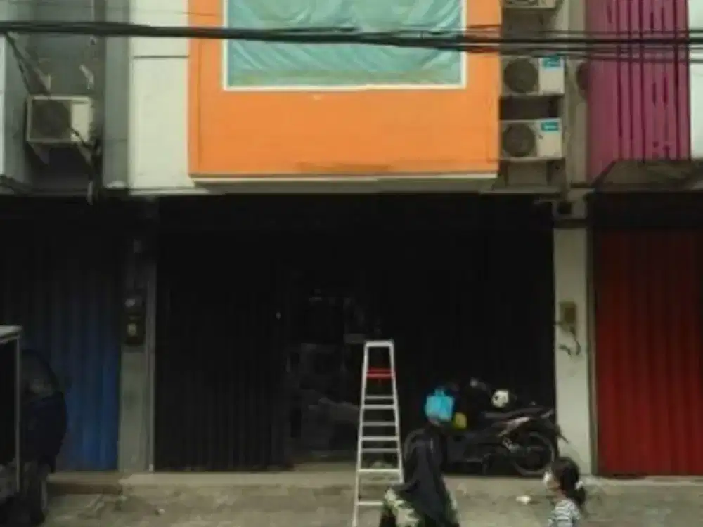 Ruko klampis Nol jalan Bekas toko 5500watt token Strategis