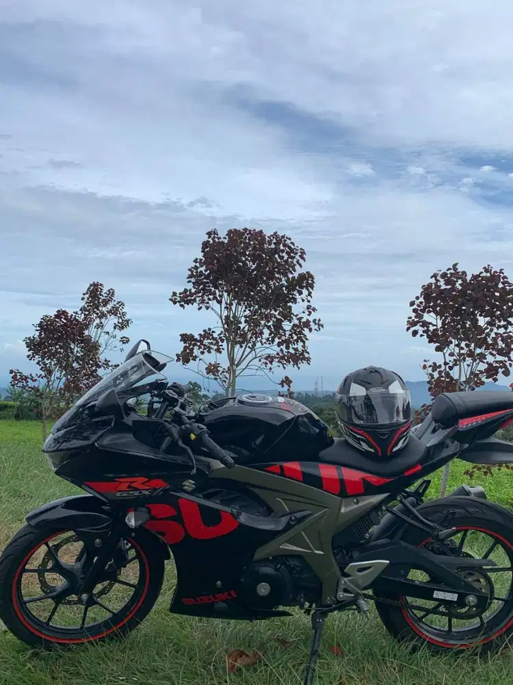 GSX-R150 Sport Fairing 2017 | KM rendah, siap gas