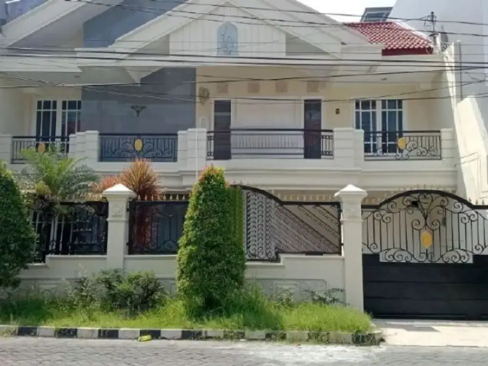 RUMAH SUTOREJO TIMUR Listrik 4400watt Strategis