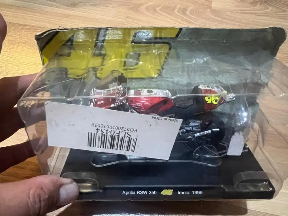 motor gp rossi aprilia rsw 250 imola 1999 1:18