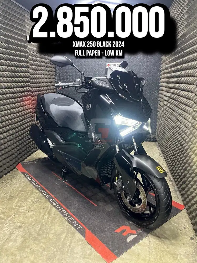 XMAX 250 ABS 2024 BLACK OUT COLOUR LOW KM 8XXX RAWATAN SUPERB UNIT