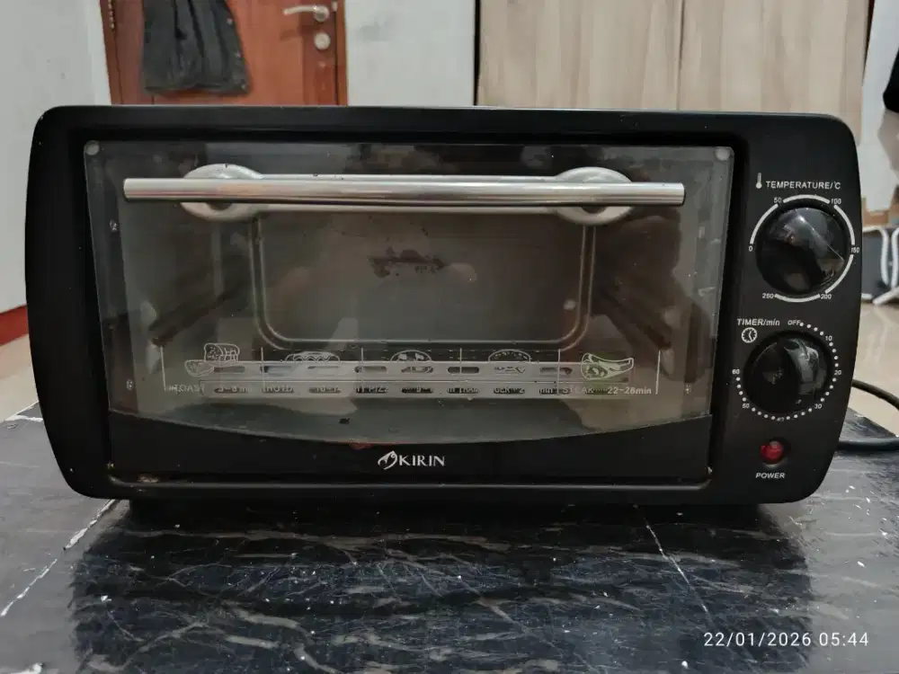 Oven listrik merek KIRIN