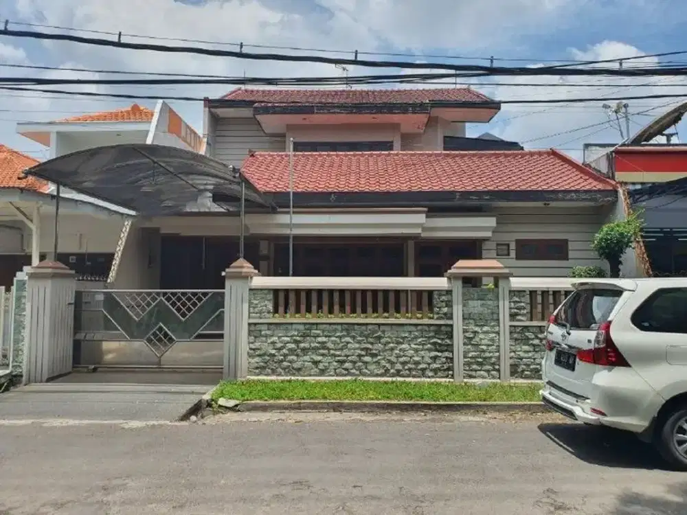 Rumah Manyar Tirtoyoso STRATEGIS, SIAP HUNI, FURNISH