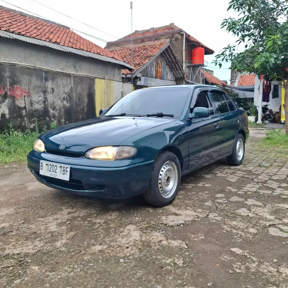 Hyundai Accent Cakra 1500cc Automatic Tahun 1997