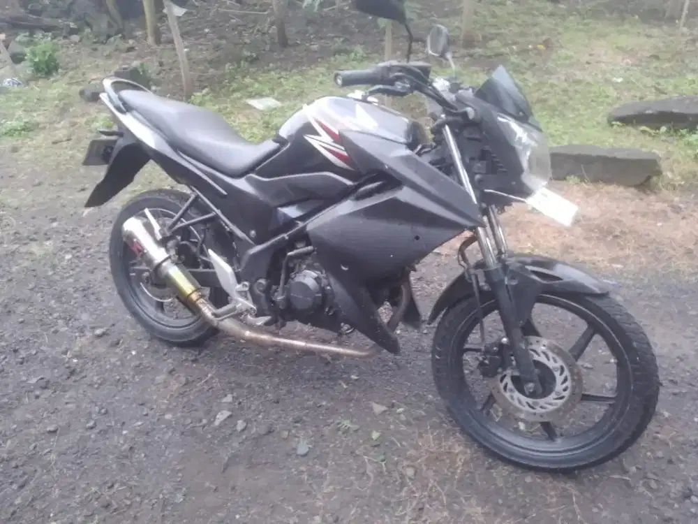 Honda CB 150 R tahun 2013