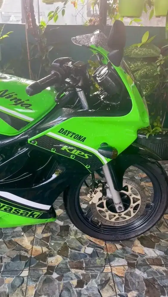 Kawasaki ninja rr