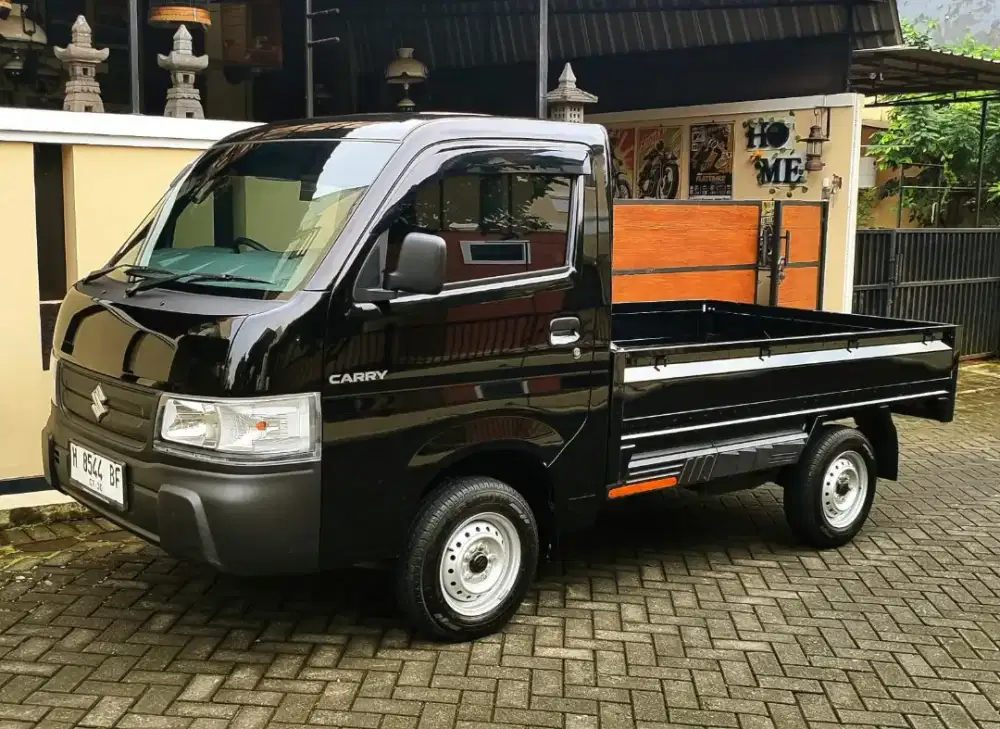 Suzuki Carry Pick Up 2025