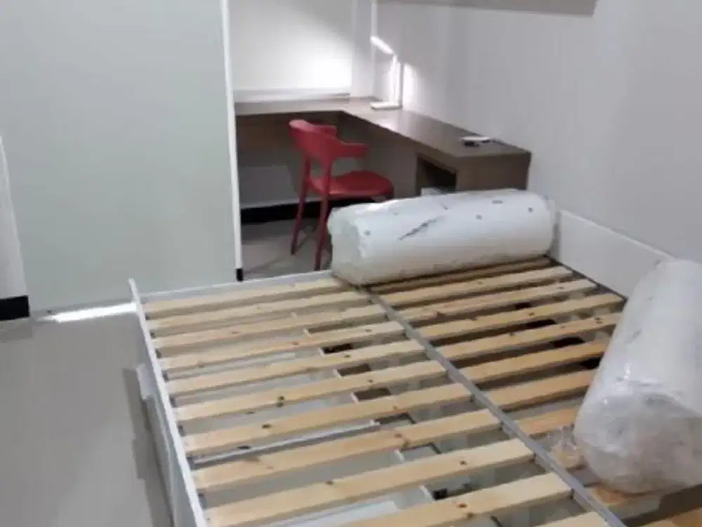 Xyiwr, Apartemen Amega Crown UNIT BARU GRESS, Furnish