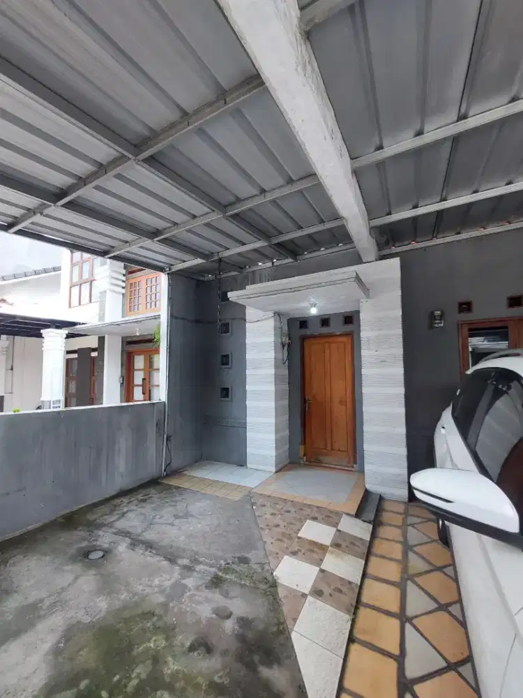 Disewakan Rumah di Lokasi Strategis Soekarno Hatta Kota Bandung