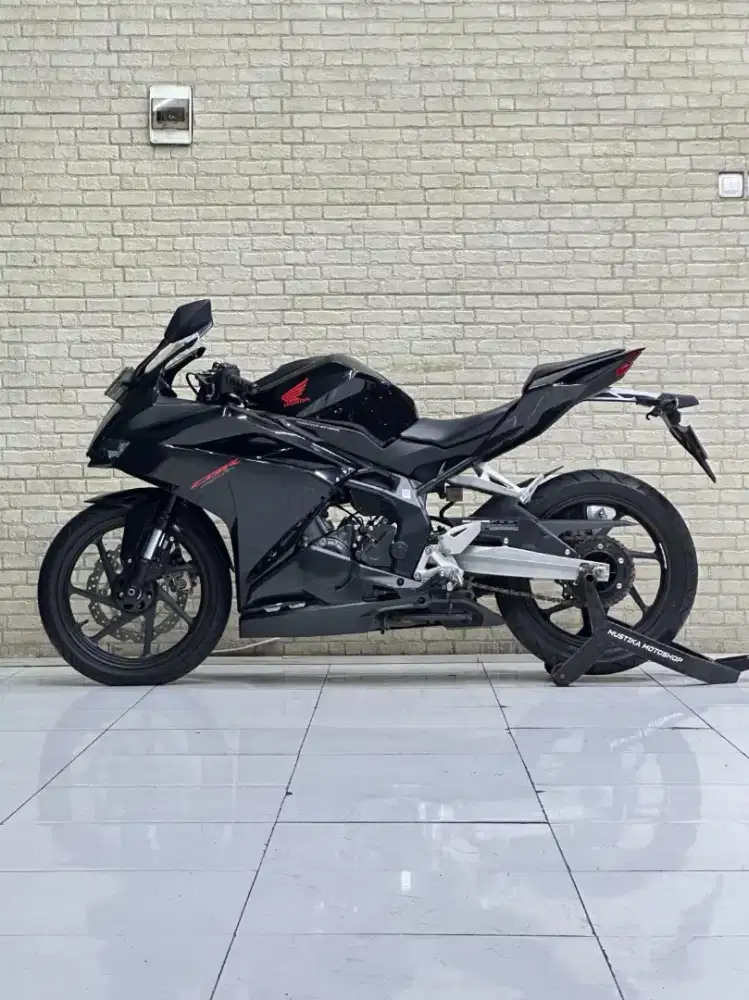 ODO 5RB‼️ Honda CBR 250RR 2020 Black Freedom TERMURAH Mustika Motoshop