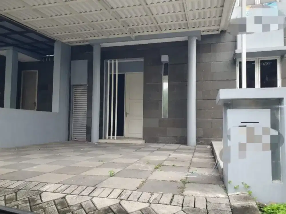 Rumah minimalis Royal Residence Cluster Harewood STRATEGIS